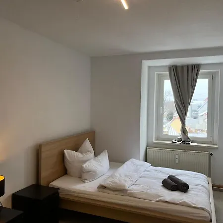 Tolle & Geraeumige In Falkenberg Apartment *