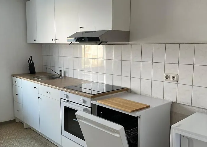 Tolle & Geraeumige In Falkenberg Apartamento *