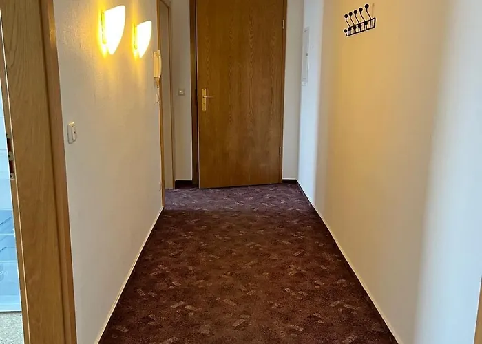 Tolle & Geraeumige In Falkenberg