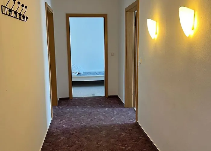 Tolle & Geraeumige In Falkenberg Apartment